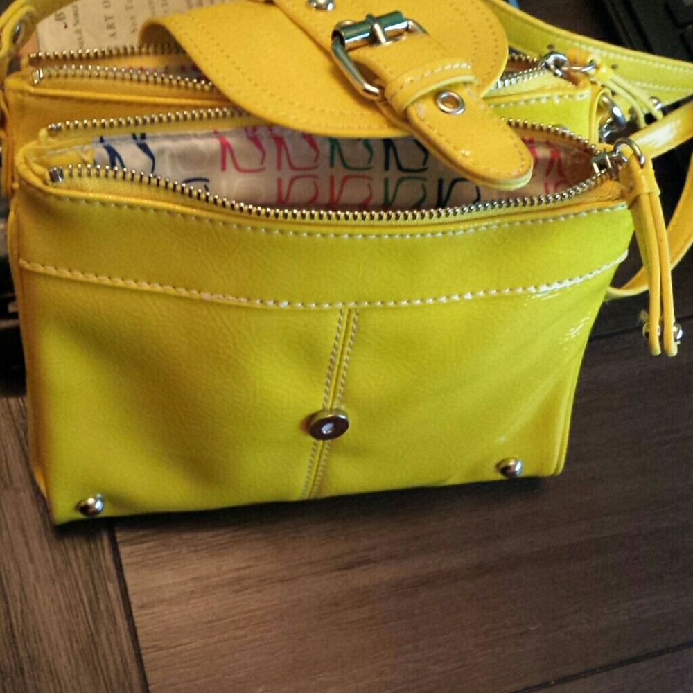 Nine West Crossbody Purse - Picture 5 of 6